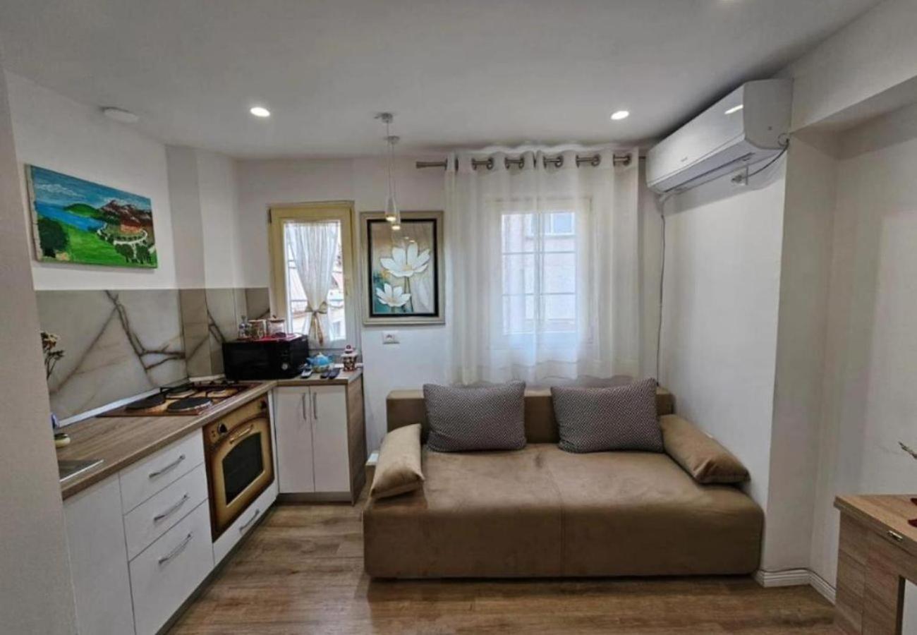 Kalpazo Myslym Shyri Tirana Appartement Buitenkant foto