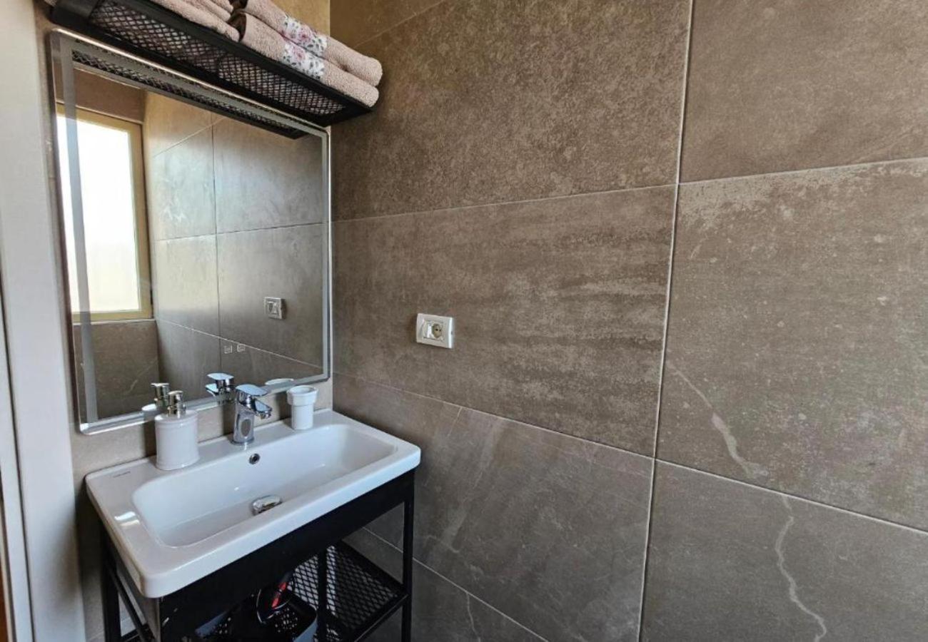 Kalpazo Myslym Shyri Tirana Appartement Buitenkant foto